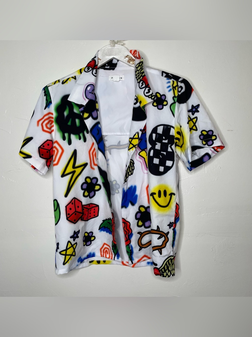 PACSUN NEON GRAFFITI PRINT SUMMER BUTTON DOWN SHIRT SZ S